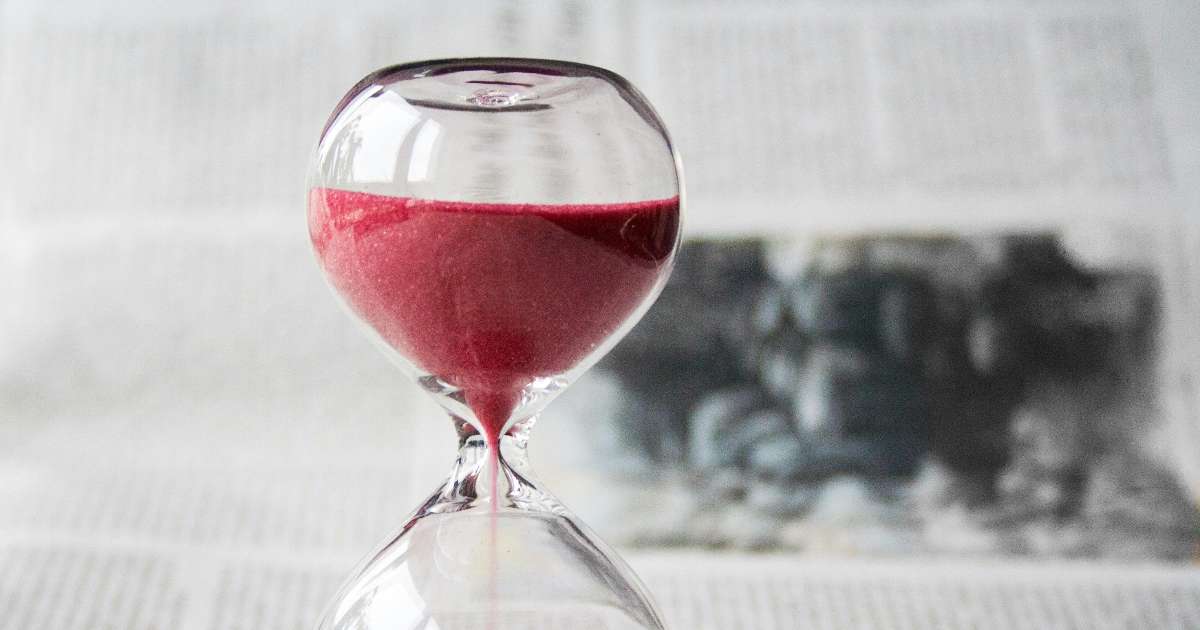 Full Moon Rituals: A Beginner's Guide to Harnessing Lunar Energy